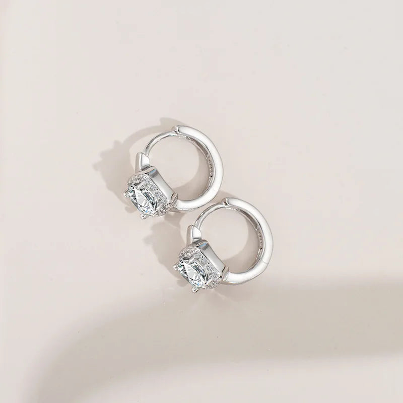 EARRING
S925 Sterling Silver Moissanite Ring Earrings for Men and Women