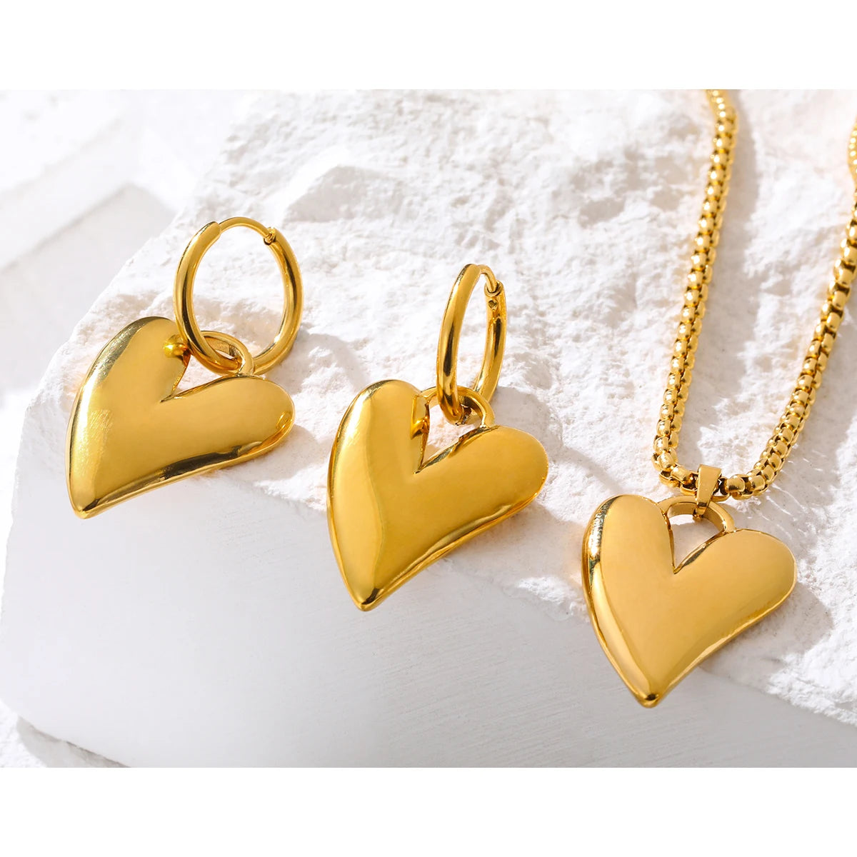 Necklace
-18K Gold Plated Stainless Steel Irregular Heart Necklace Earrings for Women