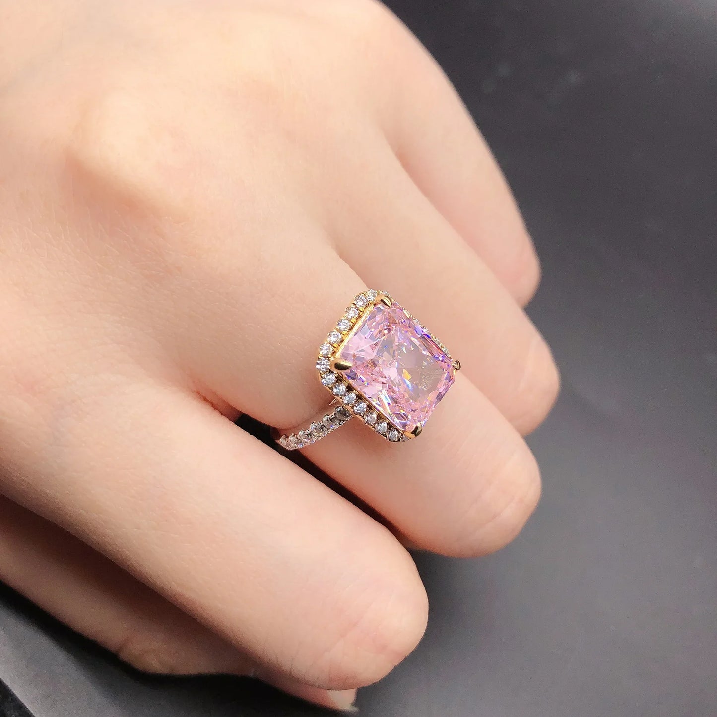 RING
Solid 14K White Gold AU585 Platinum PT950 5 Carat Pink Diamond Ring Pink