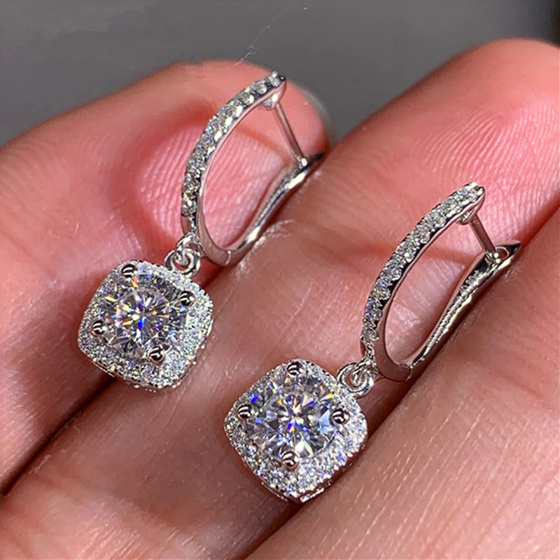 EARRING
D Moissanite 3ct Earrings 925 Sterling Silver Original Certified Moissanite 1ct Hoop Drop Dangle Earrings 2ct Huggie for Women