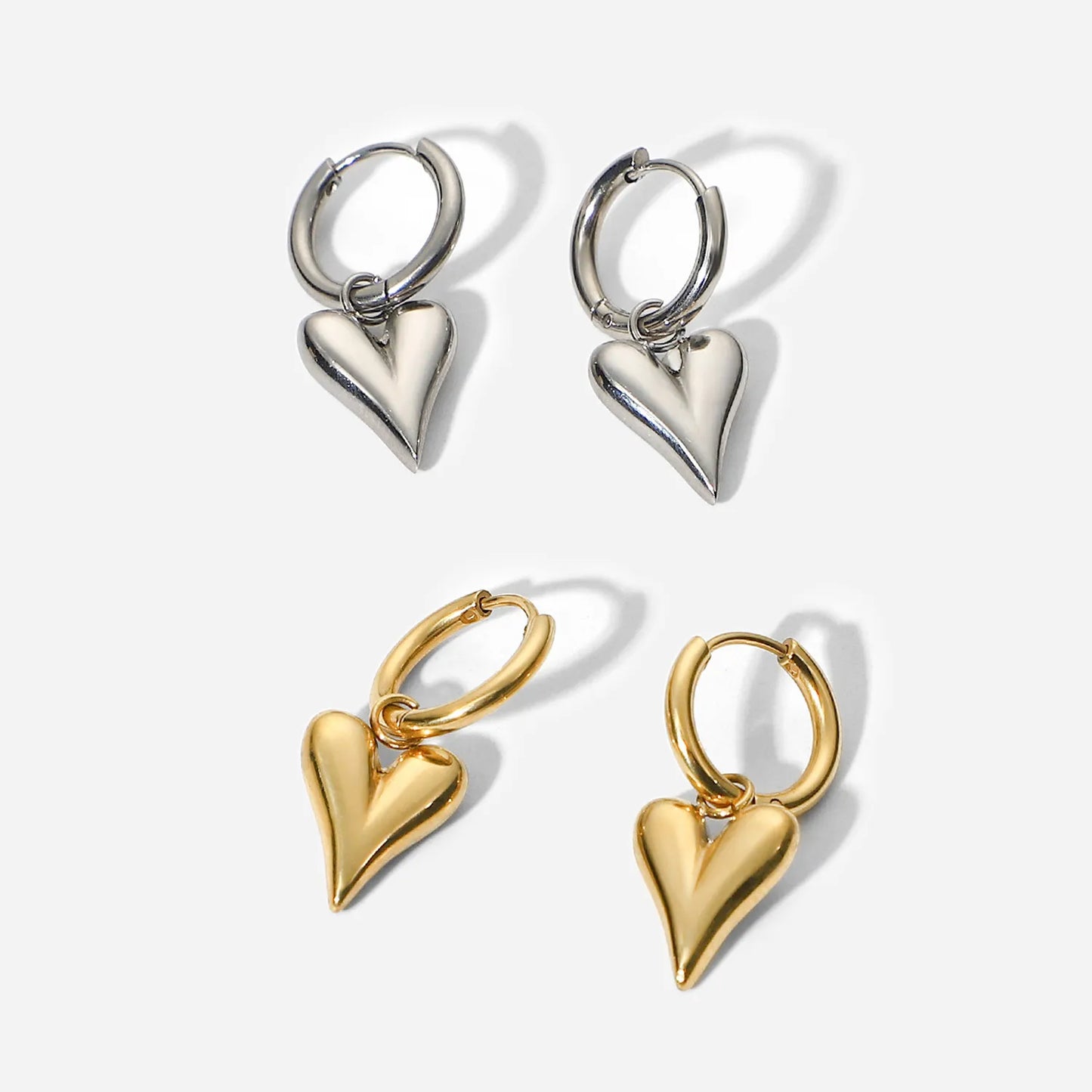 Romeio -Earrings- Heart shape