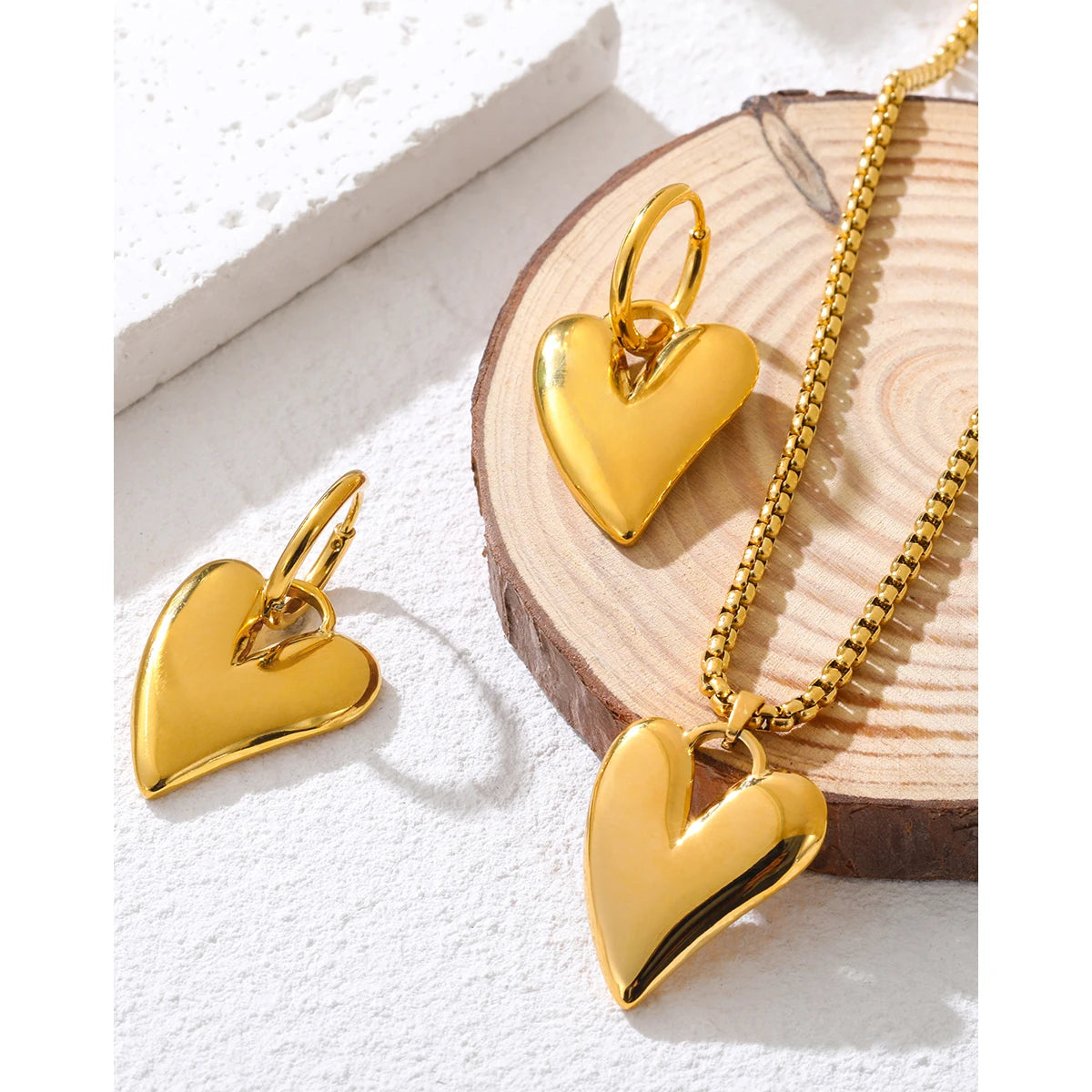 Necklace
-18K Gold Plated Stainless Steel Irregular Heart Necklace Earrings for Women