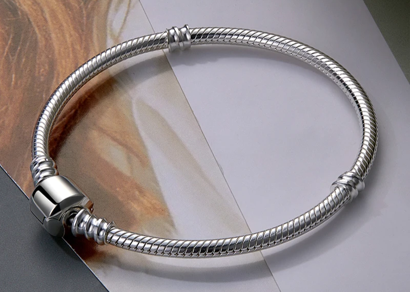 Devil's Eye Snake Chain Bangle Bracelet
925 Sterling Silver